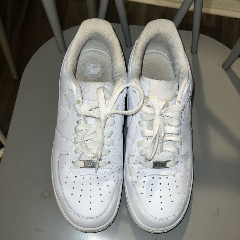 Women white Air Force 1